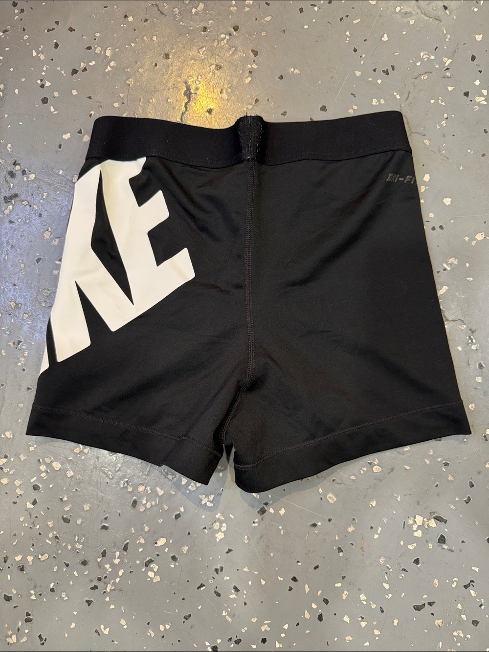 Nike Pro Black Bike Shorts with White Graphic - Picture 2 of 3